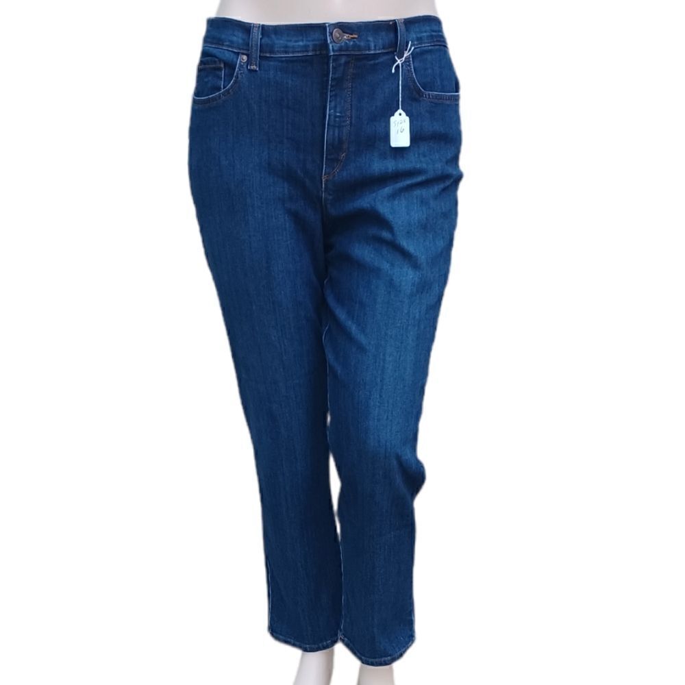 90033.Gloria Vanderbilt Str. leg Jeans Size 16Mssy Short W32" 27"Inseam 11"Rise